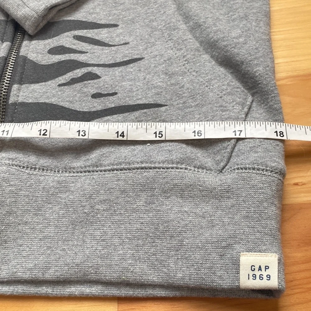 NWT GAP Kids Sweatshirt Sz XXL 14/16